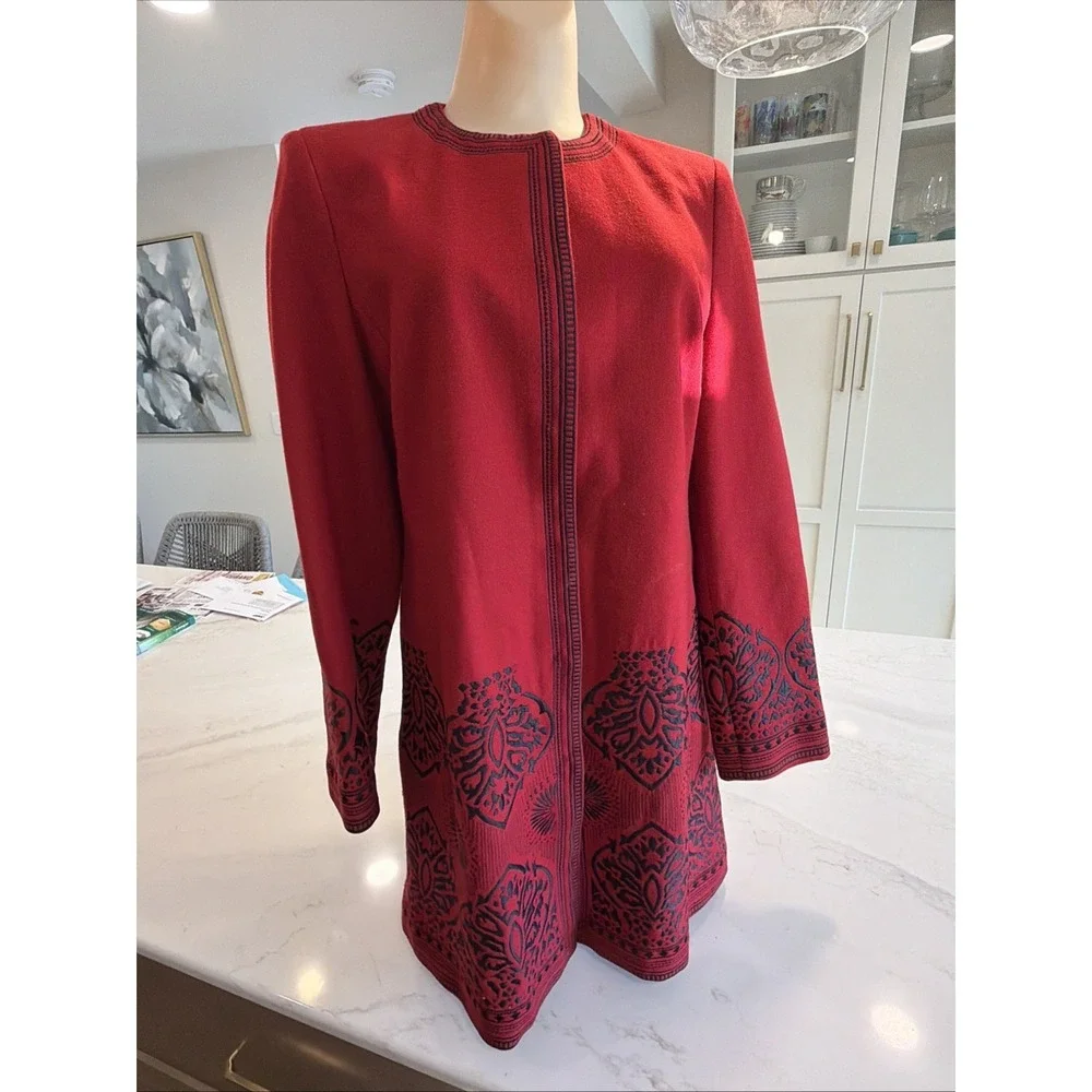 PETER NYGARD Women's Embroidered Red Long Lined Coat Jacket Sz 6 - Picture 11 of 12